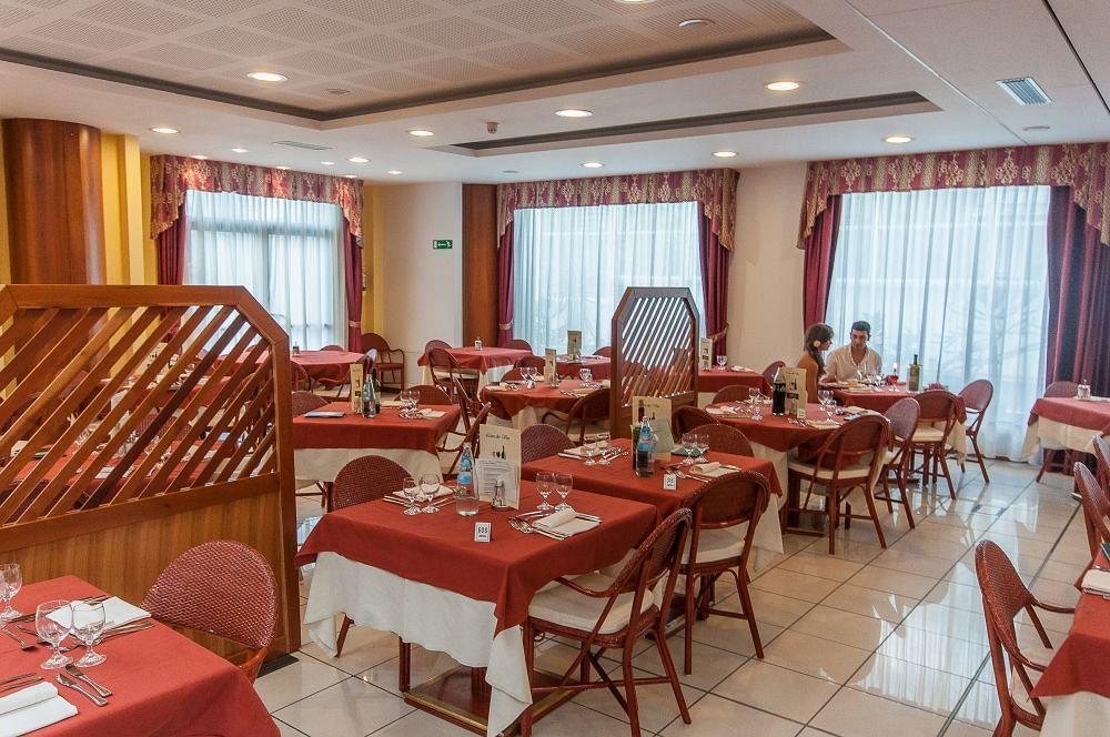 Alpholiday Dolomiti Wellness & Family Hotel Dimaro