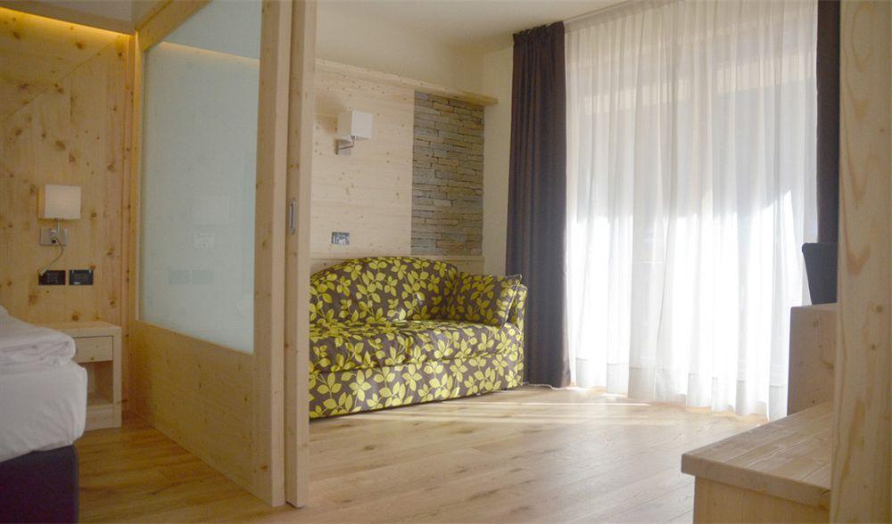 Hotel Alpholiday Dolomiti Wellness & Family Dimaro