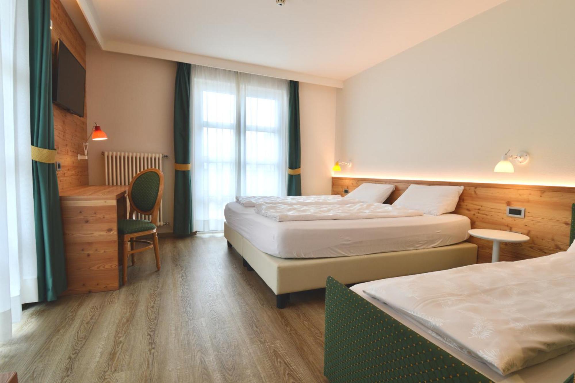Hotel Alpholiday Dolomiti Wellness & Family Dimaro