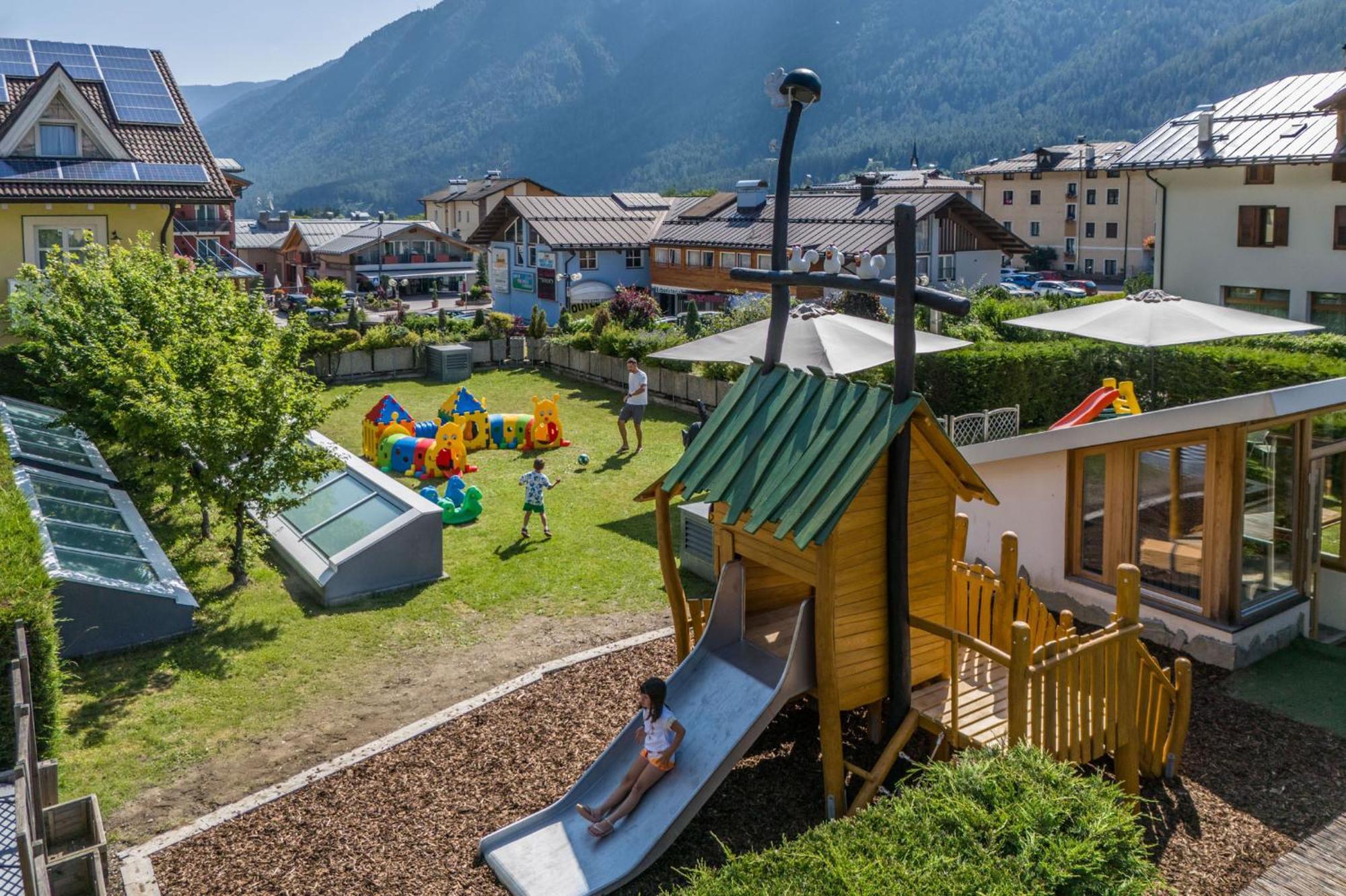 Alpholiday Dolomiti Wellness & Family 4* Dimaro